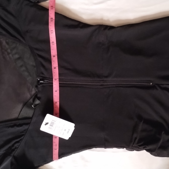 NWT Windsor Black Dress Size: Medium - Picture 7 of 12